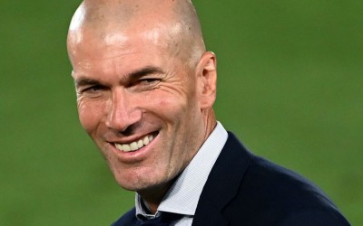 حقيقة استقالة زيدان من ريال مدريد بسبب محمد صلاح